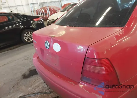 2002 Volkswagen Jetta Gl z USA, uszkodzony, nr VIN 3VWRB69M82M052497